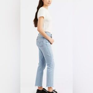 Levi’s Distressed Wedgie Fit Jeans